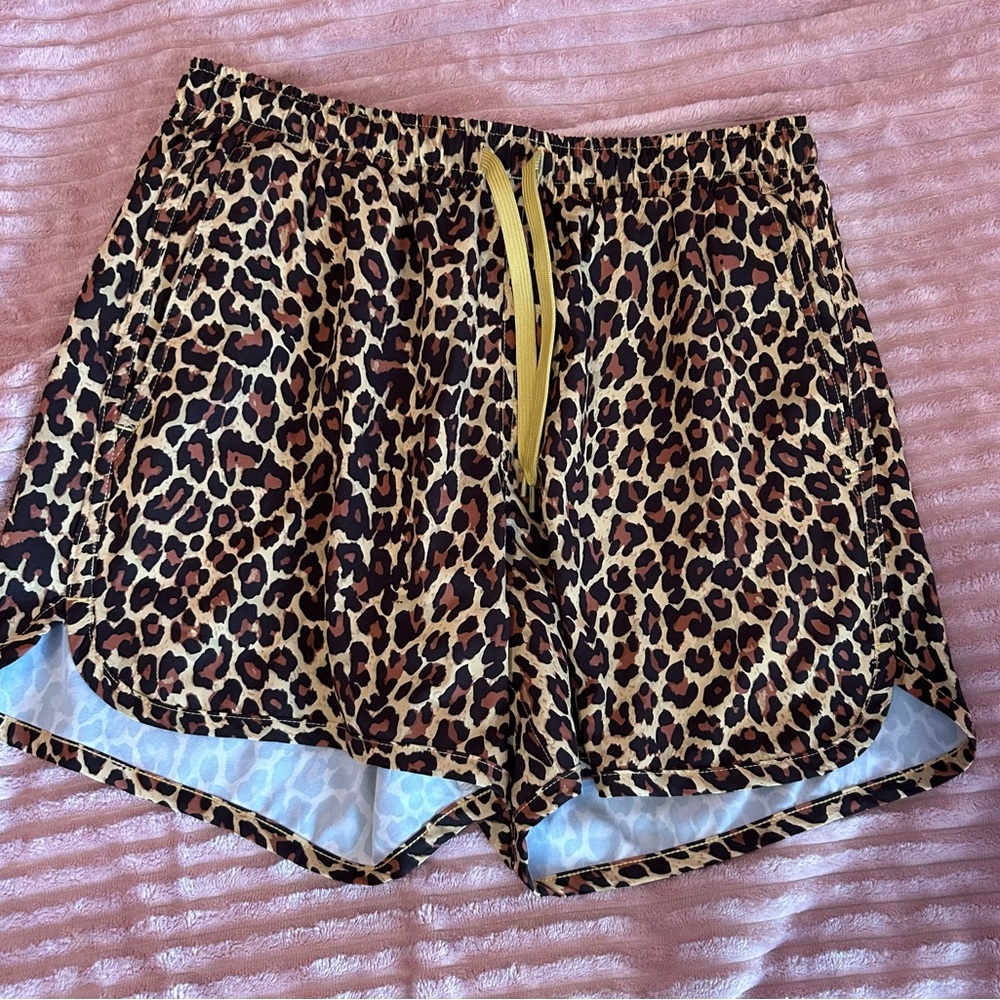 Retro Shorties - Picture 4 of 4
